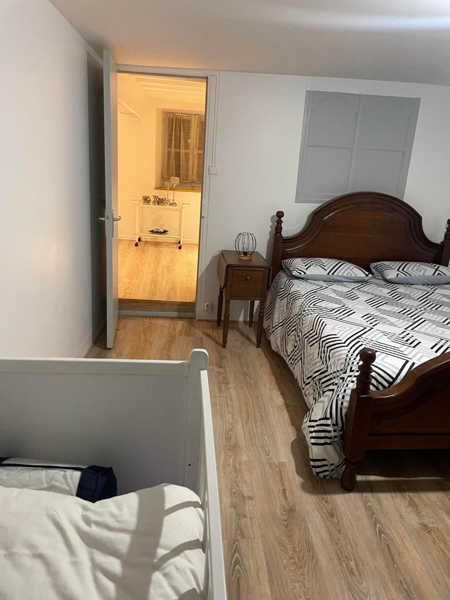 Maison Vintage A Montdauphin Екстериор снимка